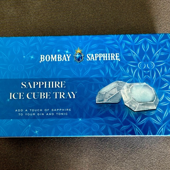New in box | Bombay Sapphire Ice Cube Tray - Picture 1 of 5